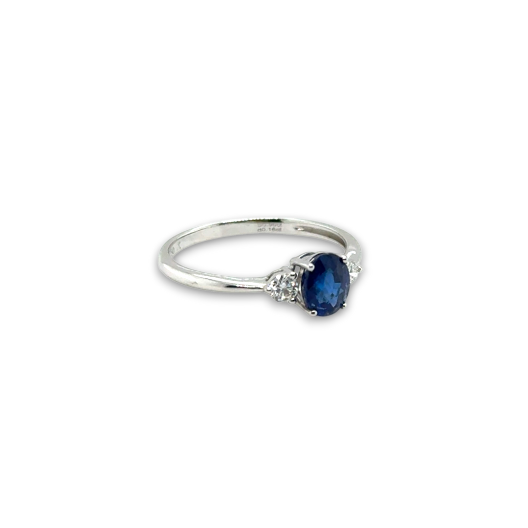 18ct White Gold Ceylon Sapphire &amp; Diamond Ring