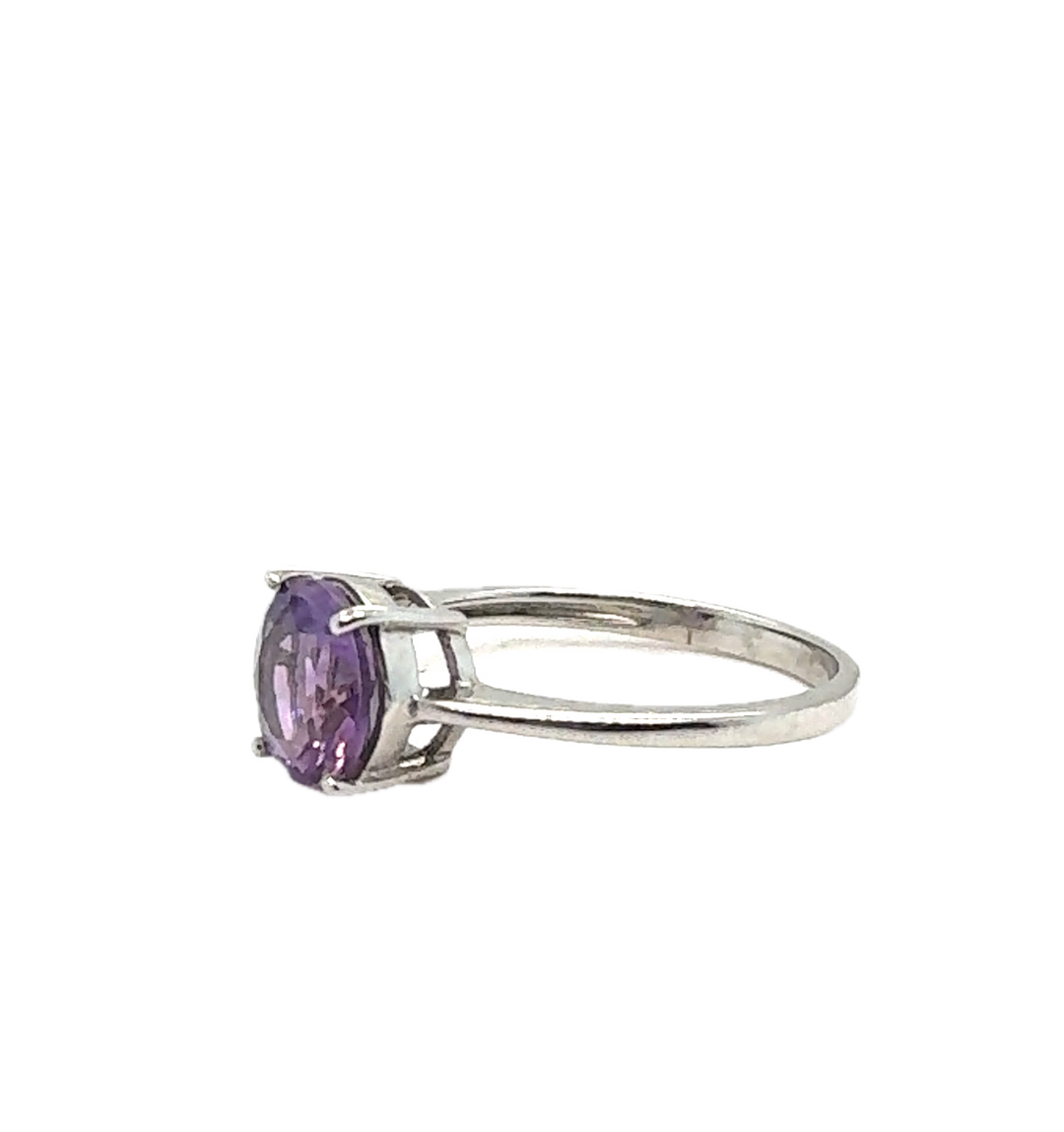 Sterling Silver Solitaire Amethyst Ring