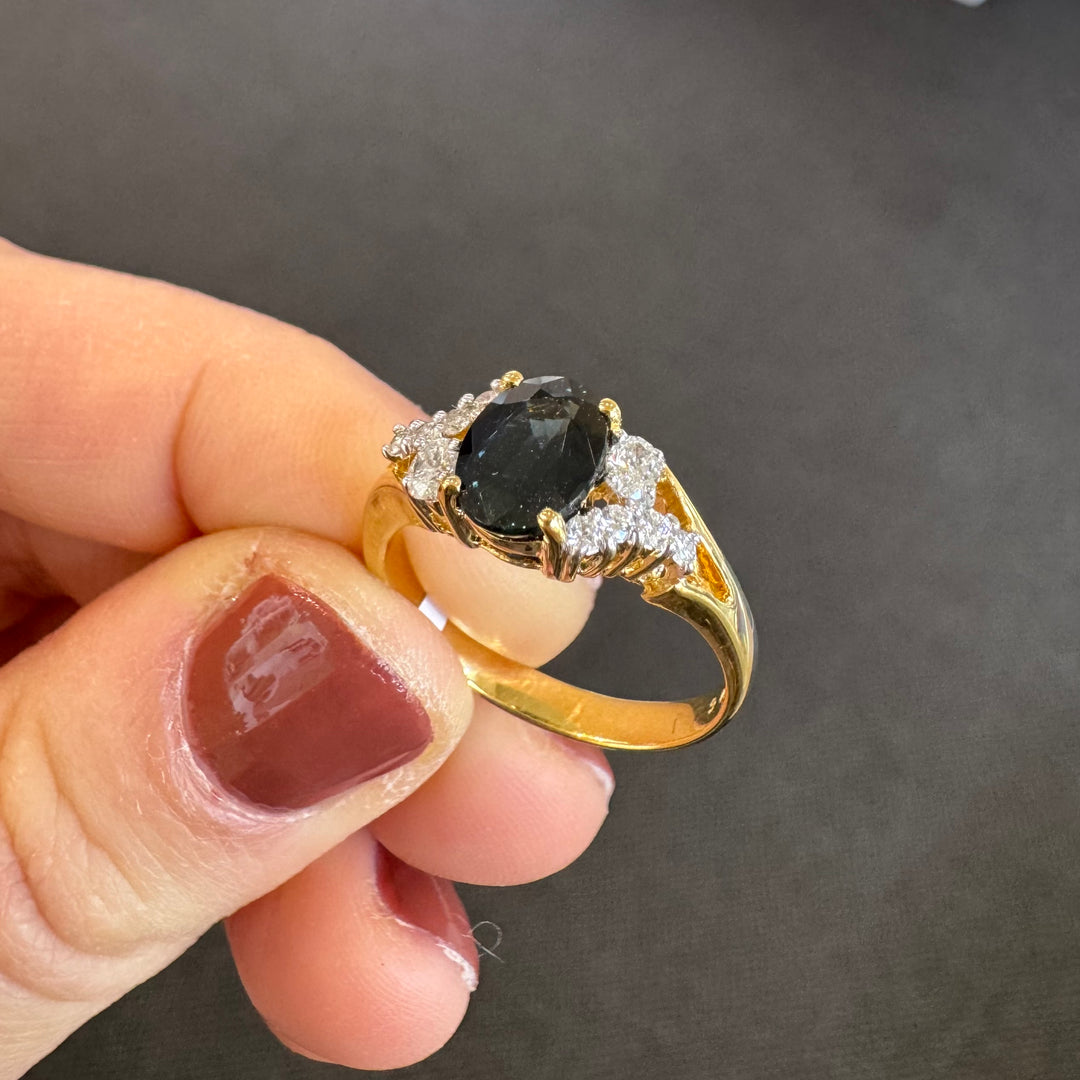 18ct Gold Sapphire & Diamond Ring