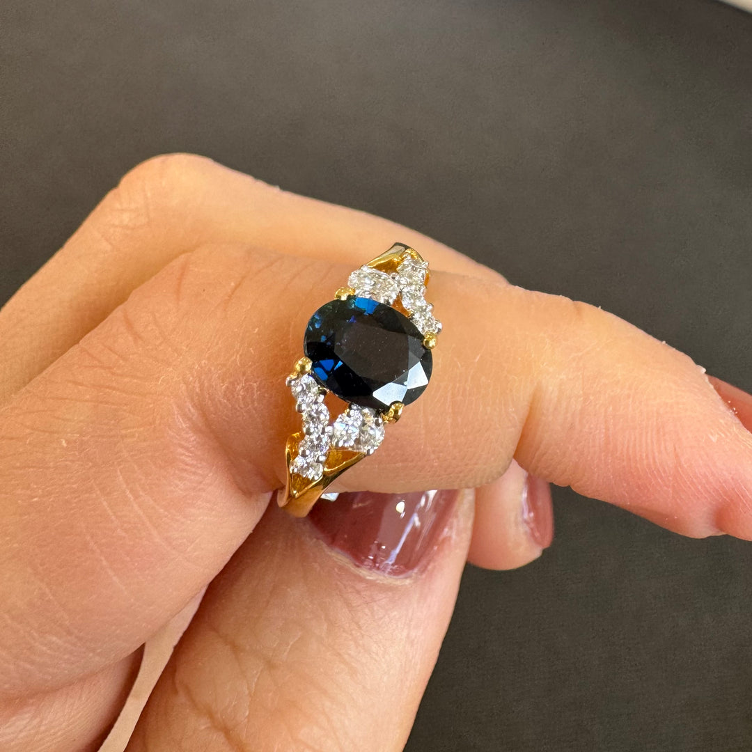18ct Gold Sapphire & Diamond Ring