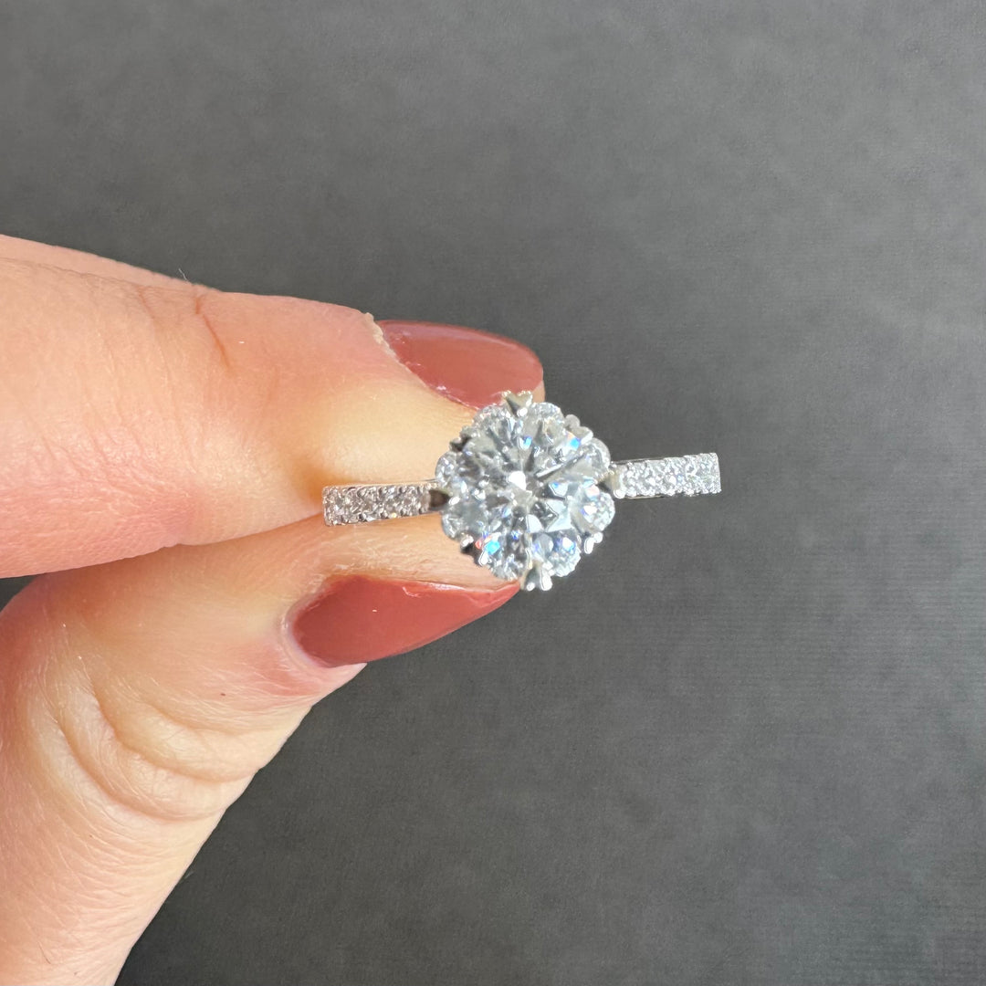 18ct White Gold Diamond Ring