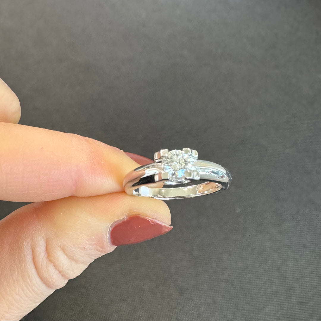 18ct White Gold Tension Set Diamond Ring