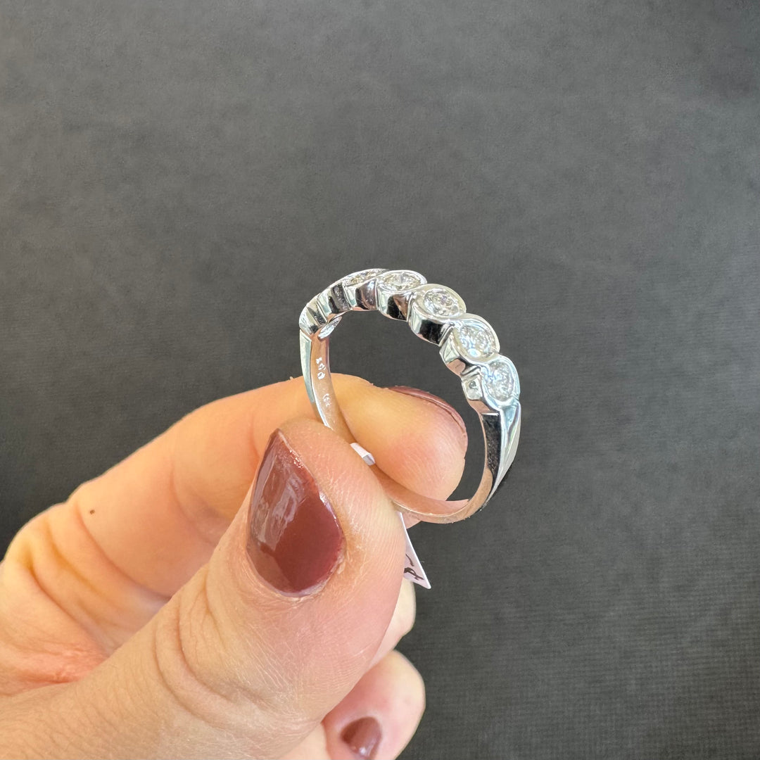 18ct White Gold Diamond Eternity Ring