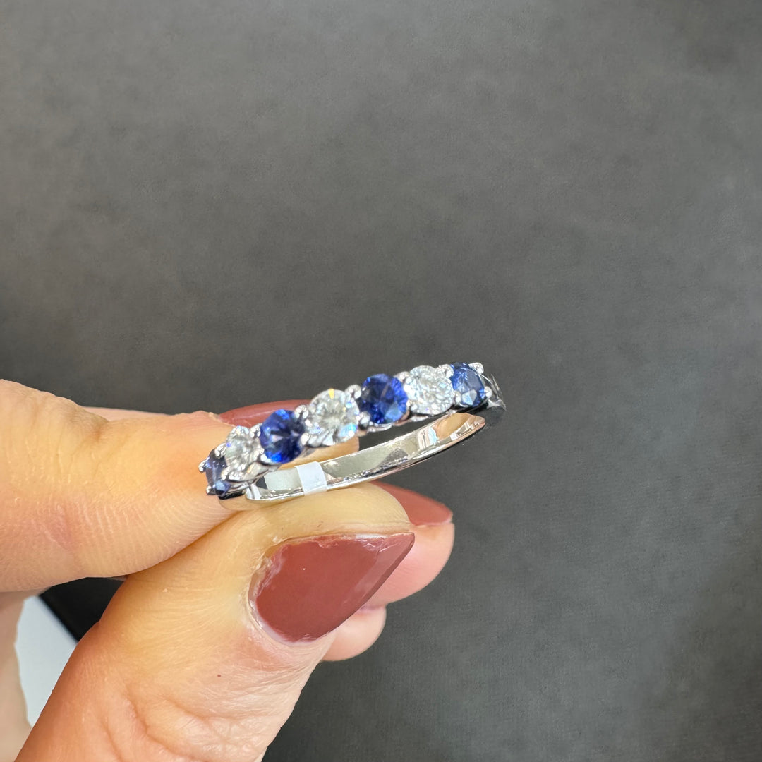 18ct White Gold Ceylon Sapphire & Diamond Ring