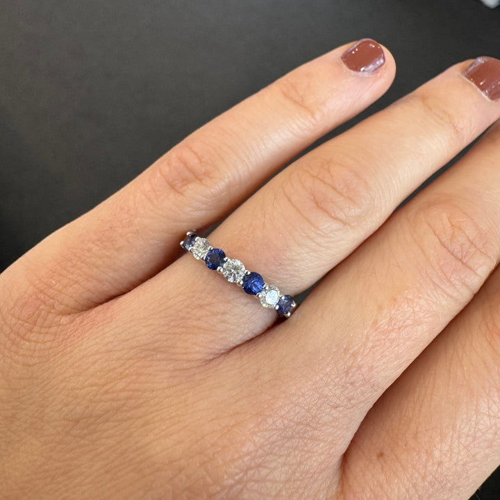 18ct White Gold Ceylon Sapphire & Diamond Ring