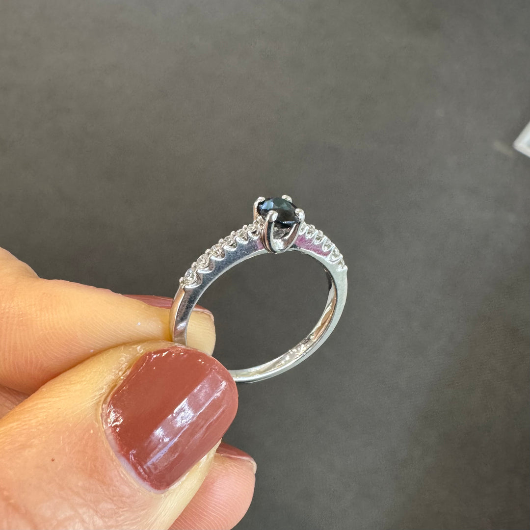 18ct White Gold Sapphire & Diamond Ring