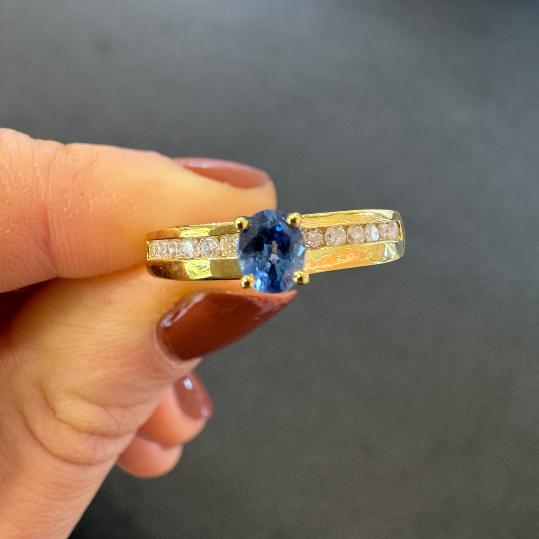 9ct Yellow Gold Sapphire & Diamond Ring