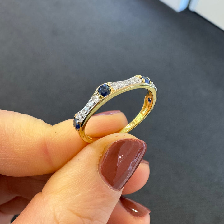 9ct Yellow Gold Sapphire & Diamond Ring