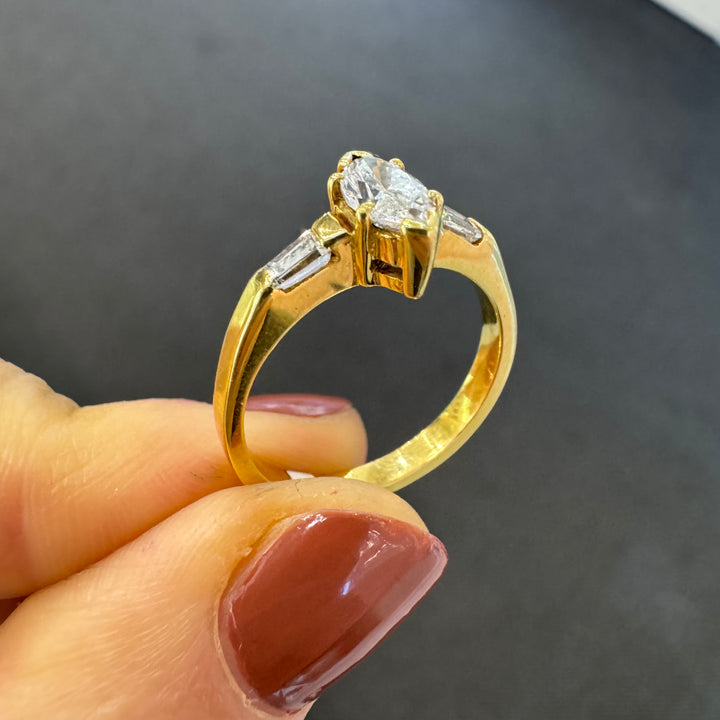 18ct Yellow Gold Marquise Diamond Ring