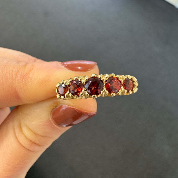 9ct Yellow Gold Graduated Garnet Ring