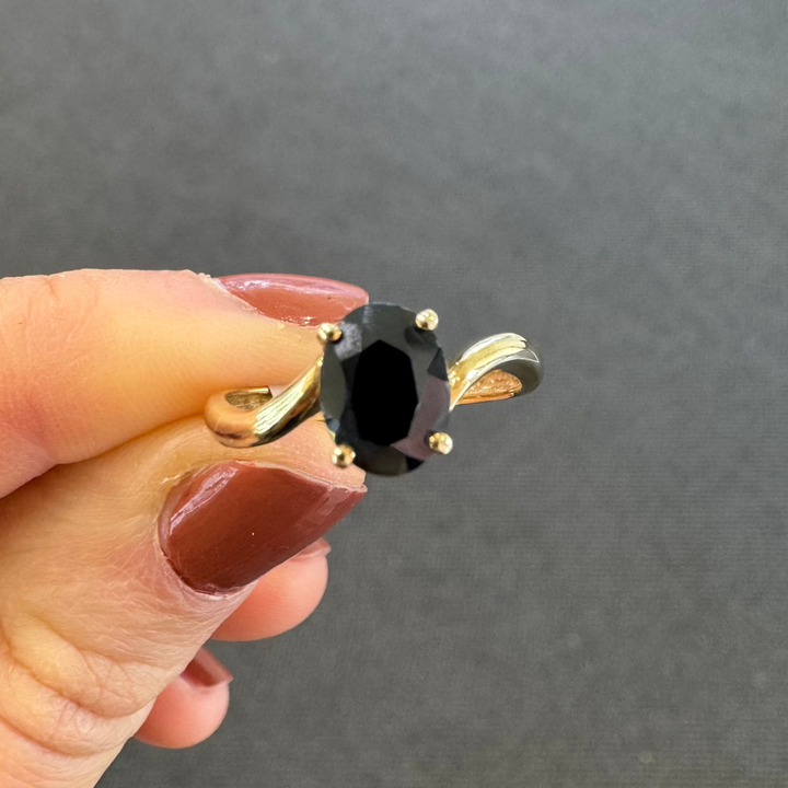 9ct Yellow Gold Sapphire Solitaire Ring