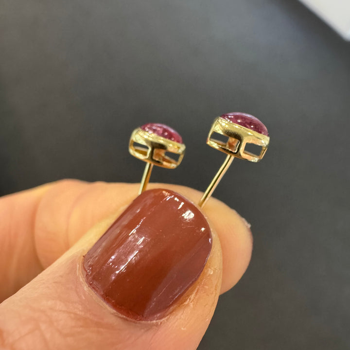 10ct Yellow Gold Oval Pink Tourmaline Stud Earrings