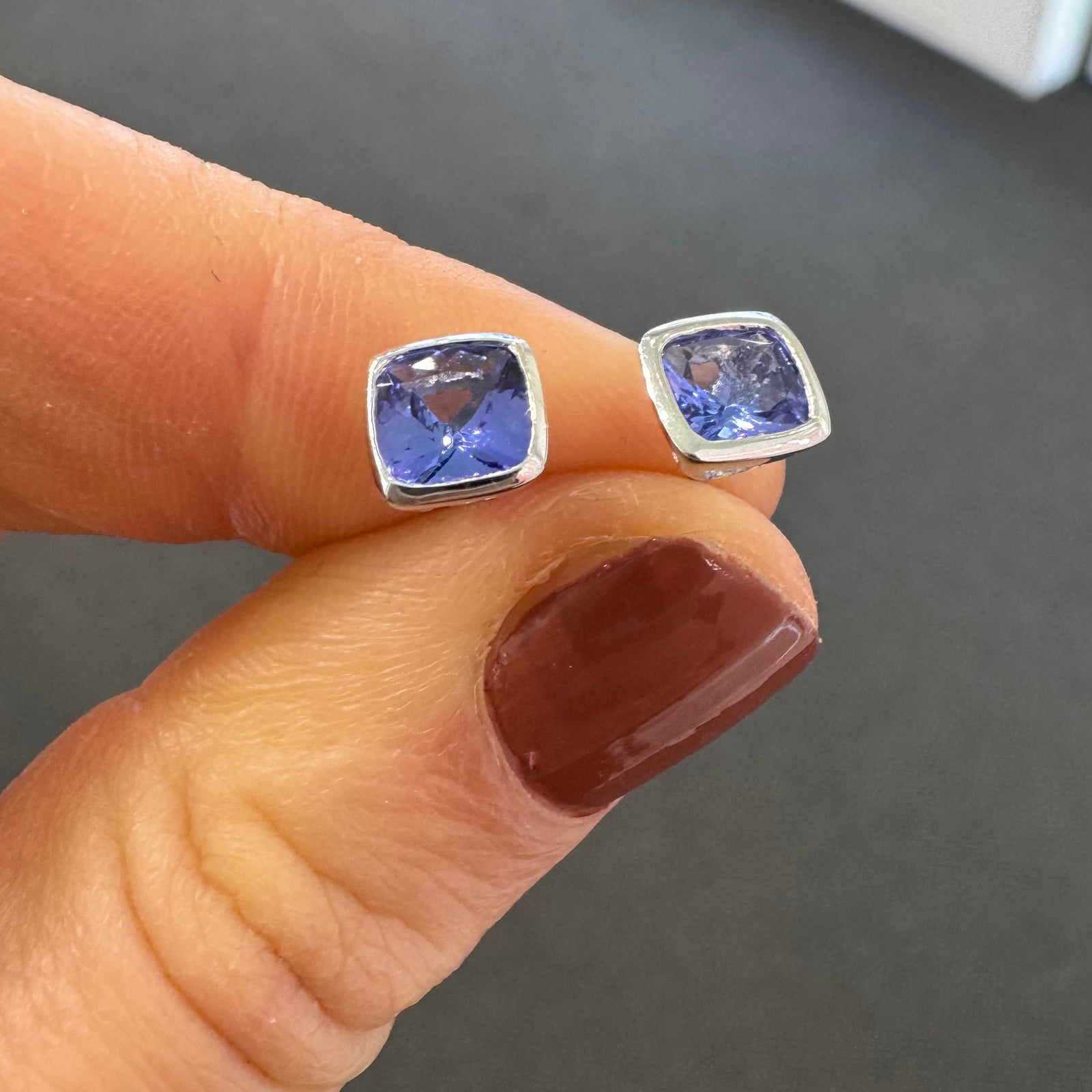 10ct White Gold Cushion Cut Tanzanite Stud Earrings - B & S Lyncris Jewellers