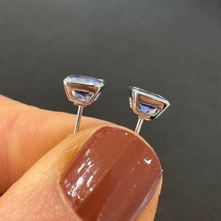 10ct White Gold Cushion Cut Tanzanite Stud Earrings