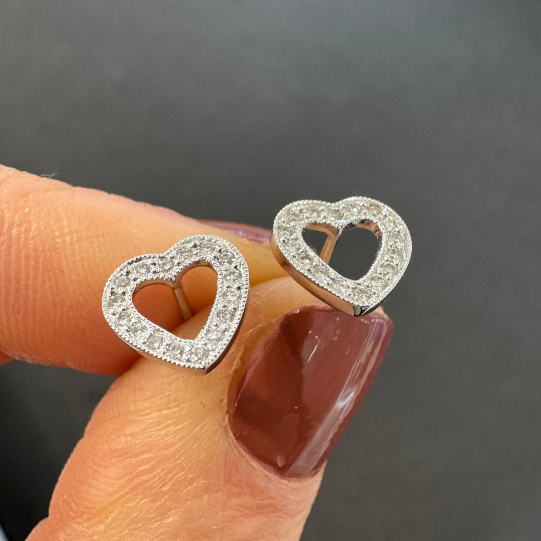 18ct White Gold Diamond Heart Shape Stud Earrings