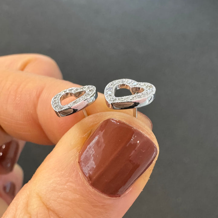 18ct White Gold Diamond Heart Shape Stud Earrings