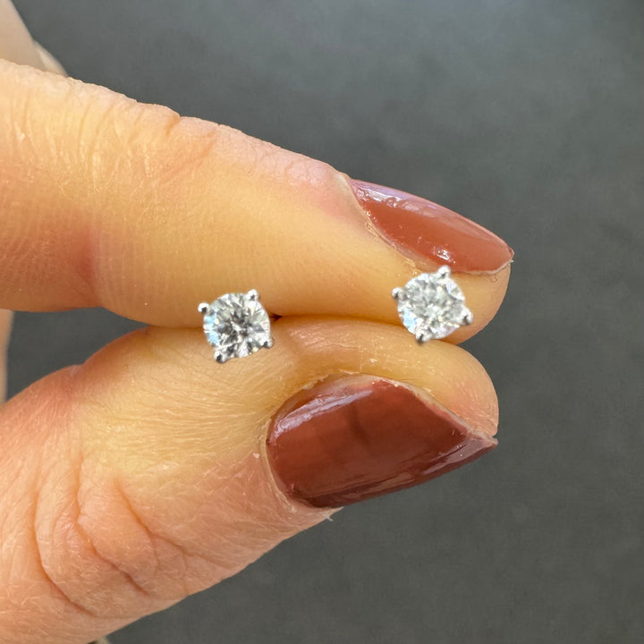 18ct White Gold Claw Set Diamond Stud Earrings