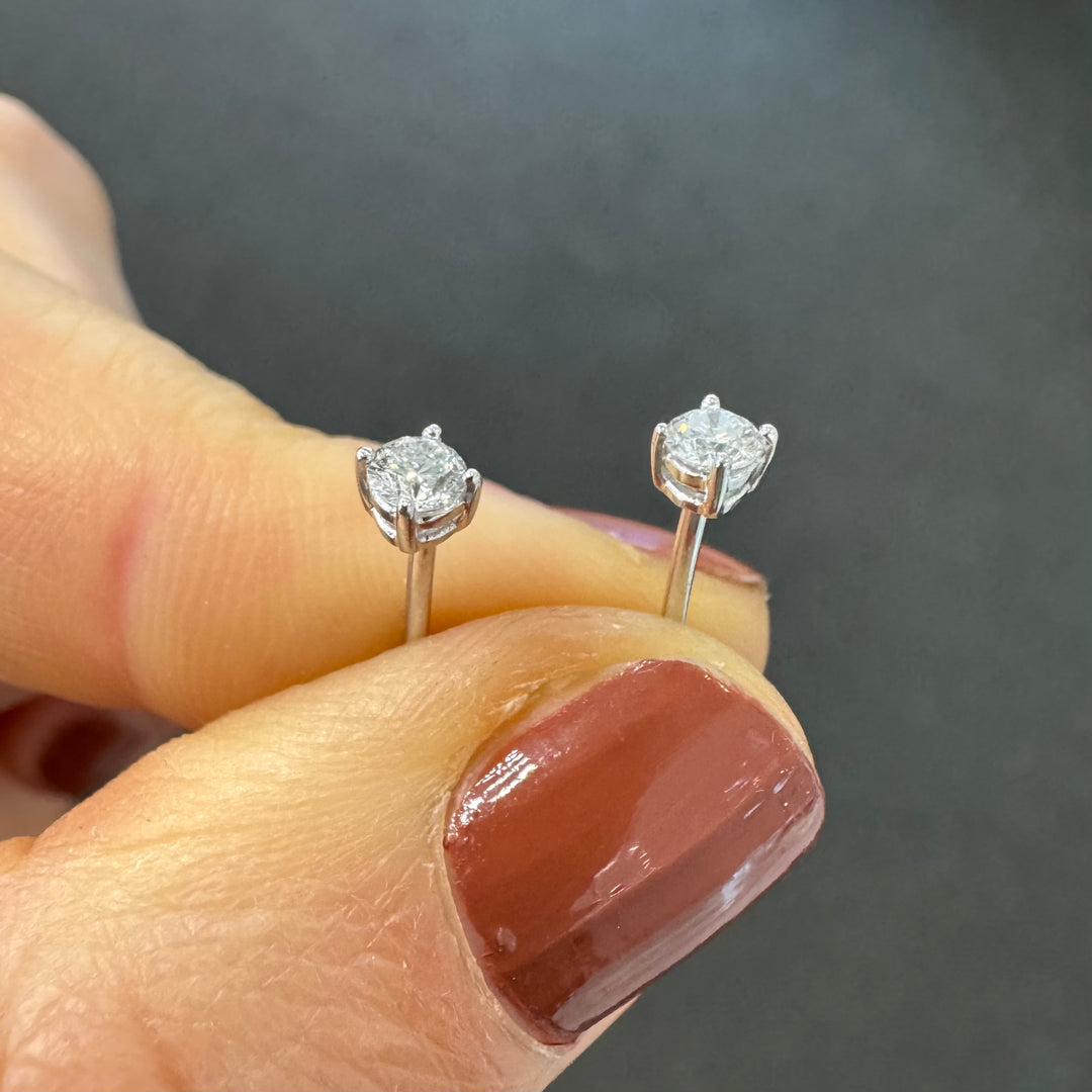 18ct White Gold Claw Set Diamond Stud Earrings