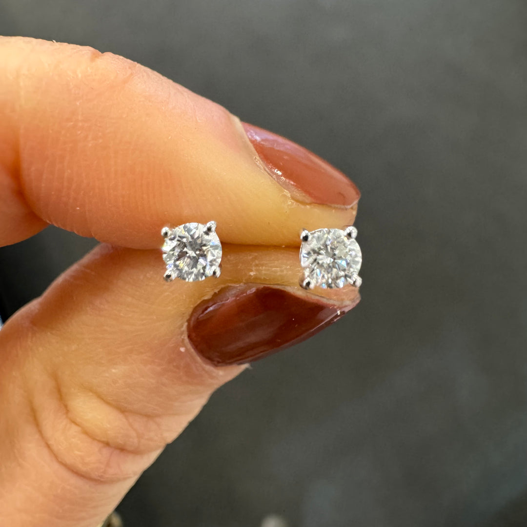 18ct White Gold Claw Set Diamond Stud Earrings