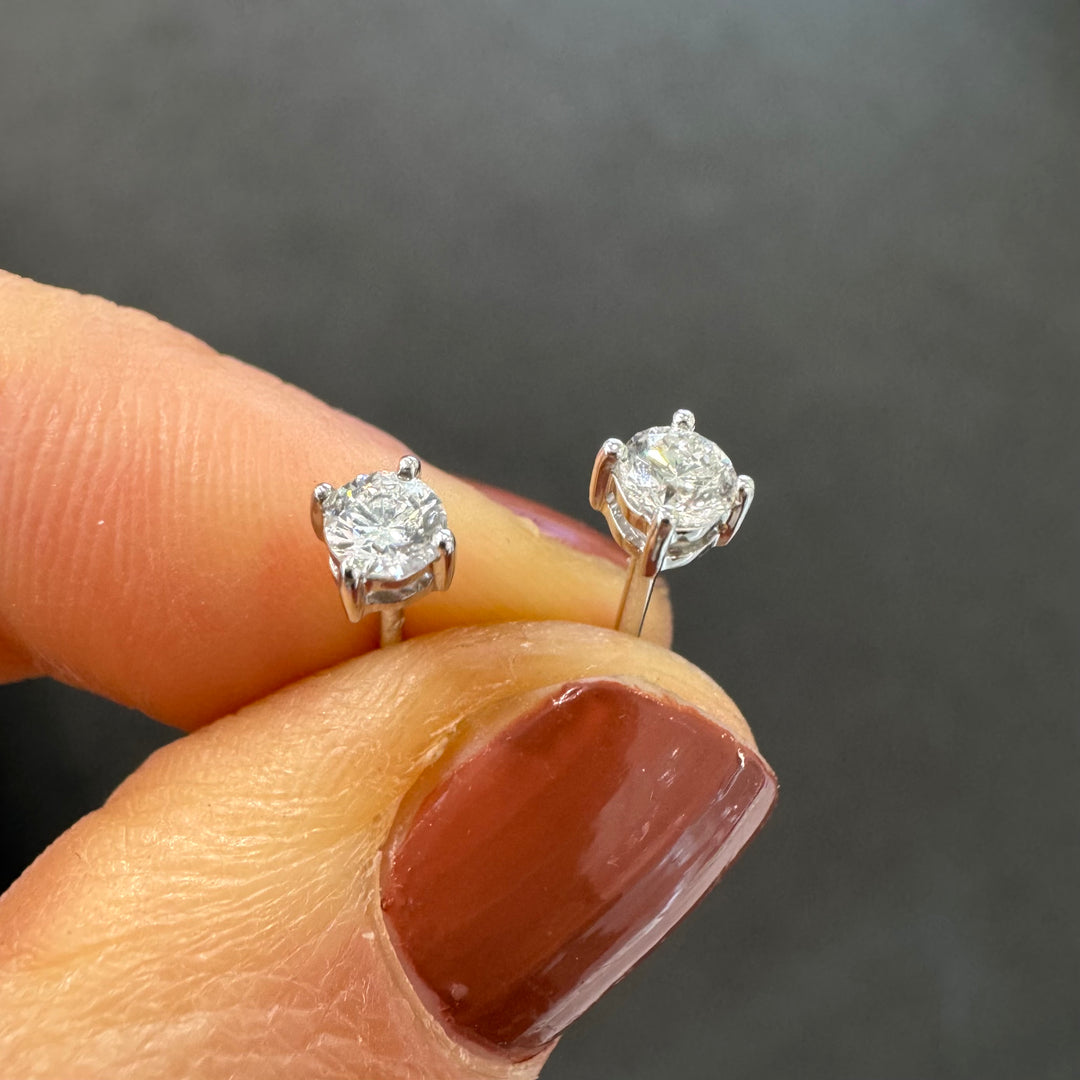 18ct White Gold Claw Set Diamond Stud Earrings