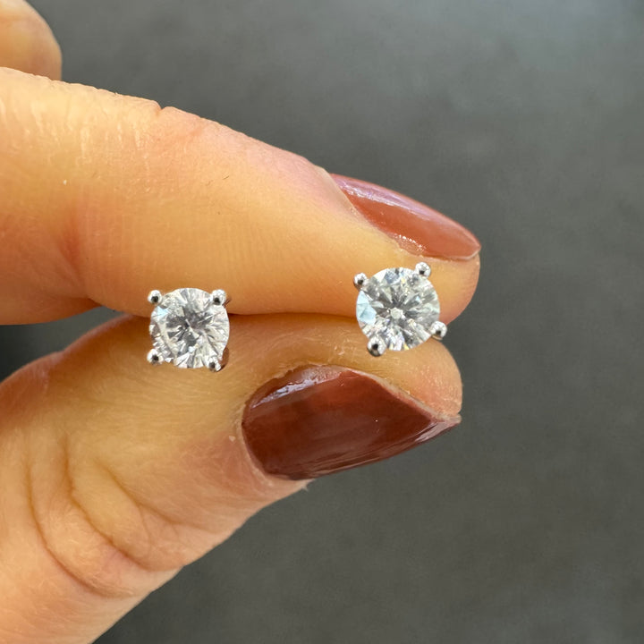 18ct White Gold Claw Set Diamond Stud Earrings