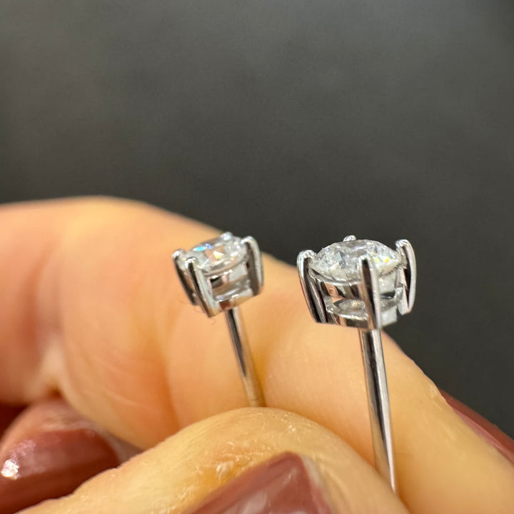 18ct White Gold Claw Set Diamond Stud Earrings