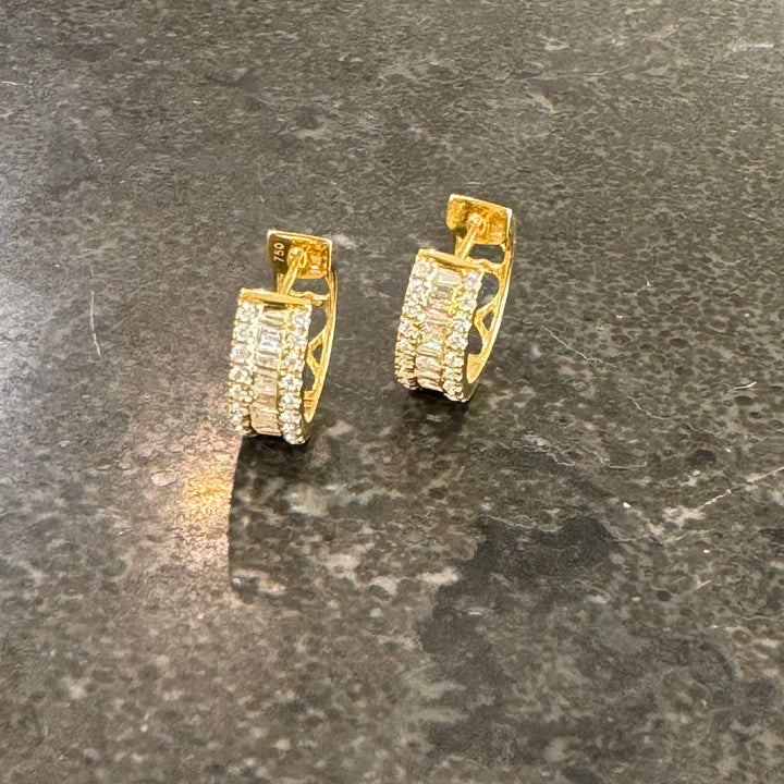 18ct Yellow Gold Baguette Huggie Hoop Diamond Earrings