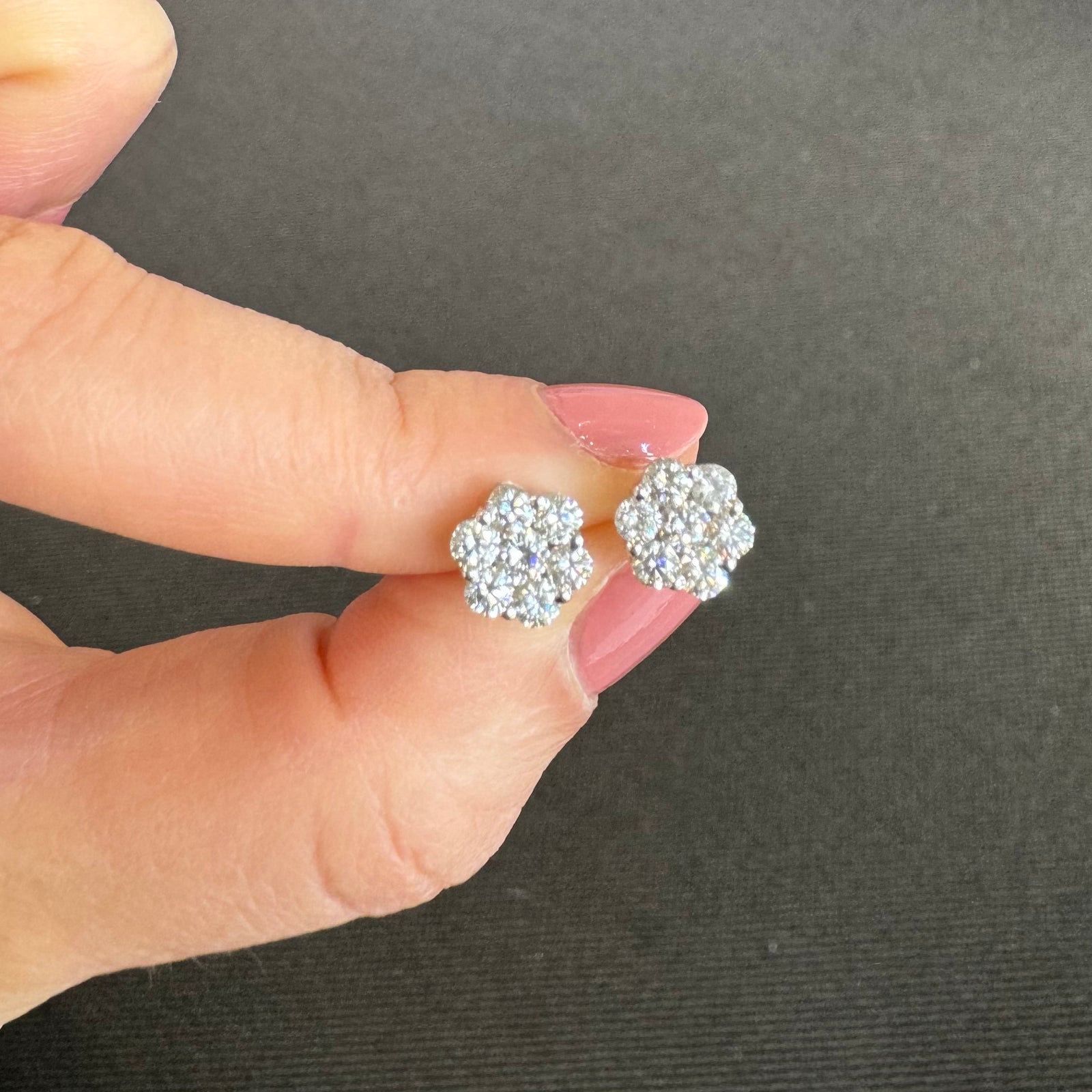 18ct White Gold Cluster Diamond Stud Earrings - B & S Lyncris Jewellers