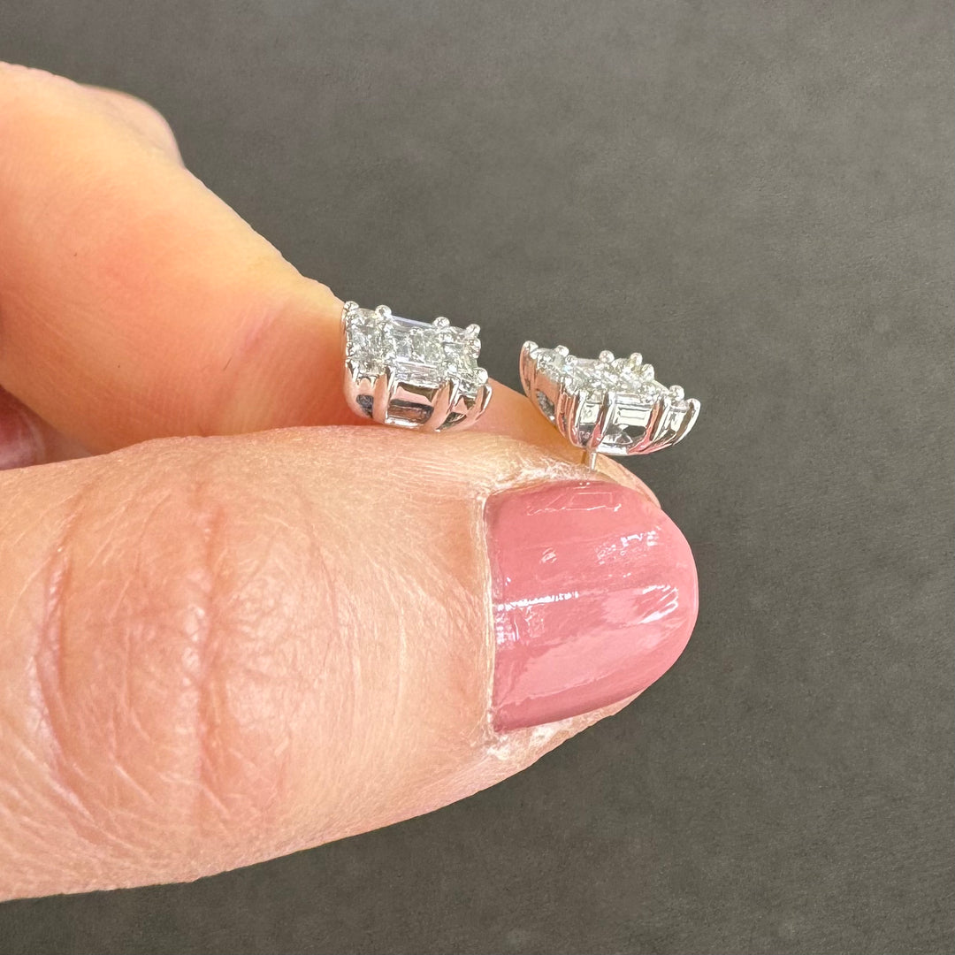 18ct White Gold Square Baguette Diamond Stud Earrings