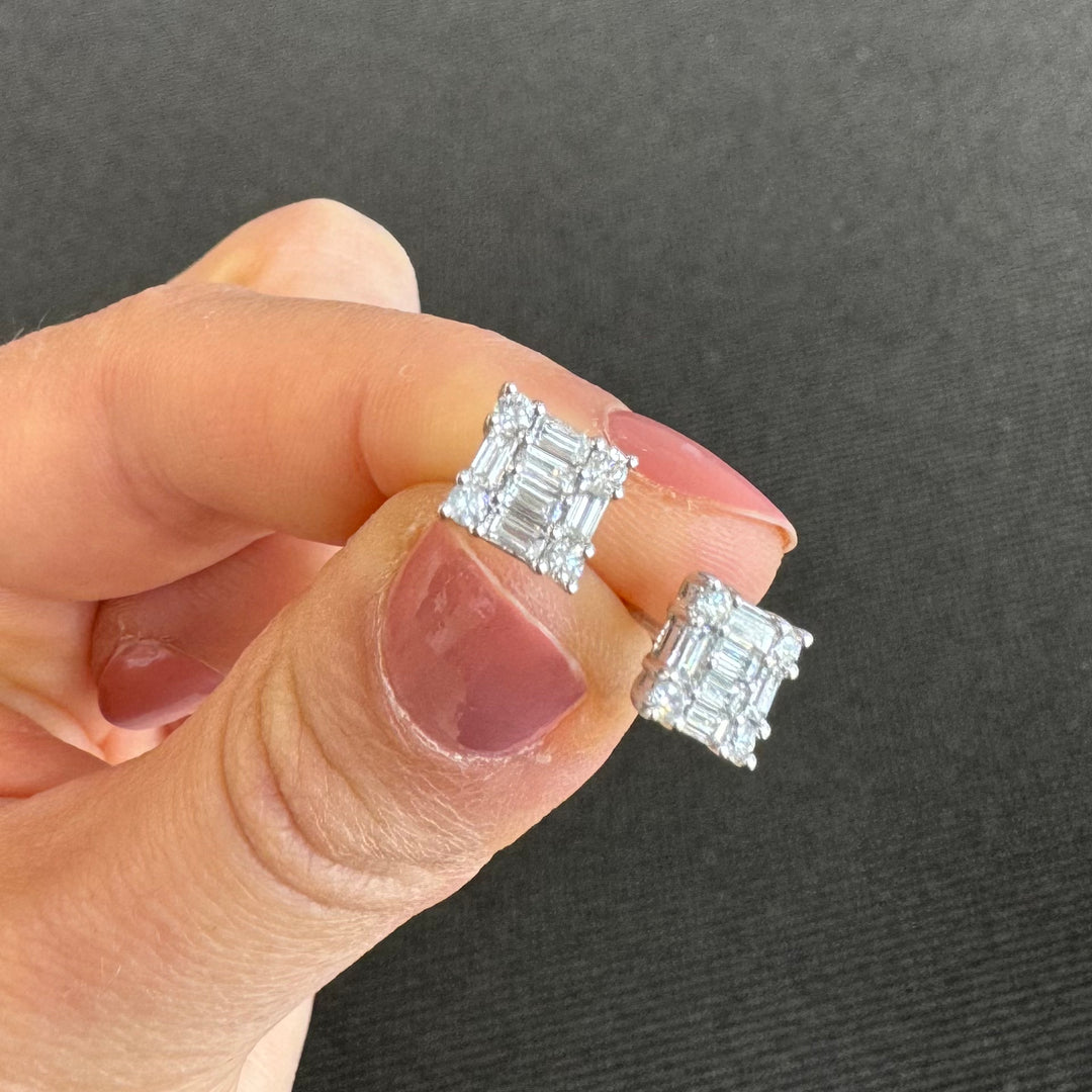 18ct White Gold Square Baguette Diamond Stud Earrings