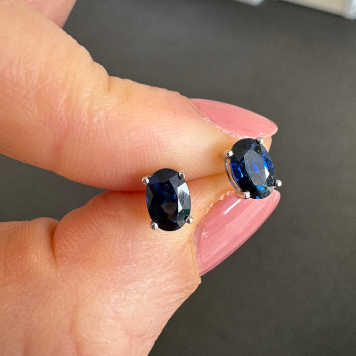 18ct White Gold Oval Sapphire Stud Earrings