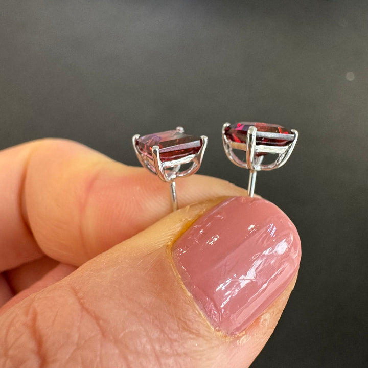 9ct White Gold Princess Cut Garnet Stud Earrings