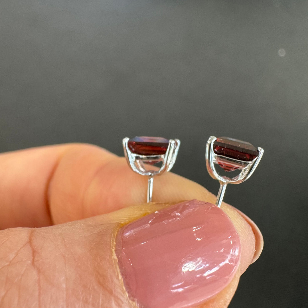 9ct White Gold Princess Cut Garnet Stud Earrings