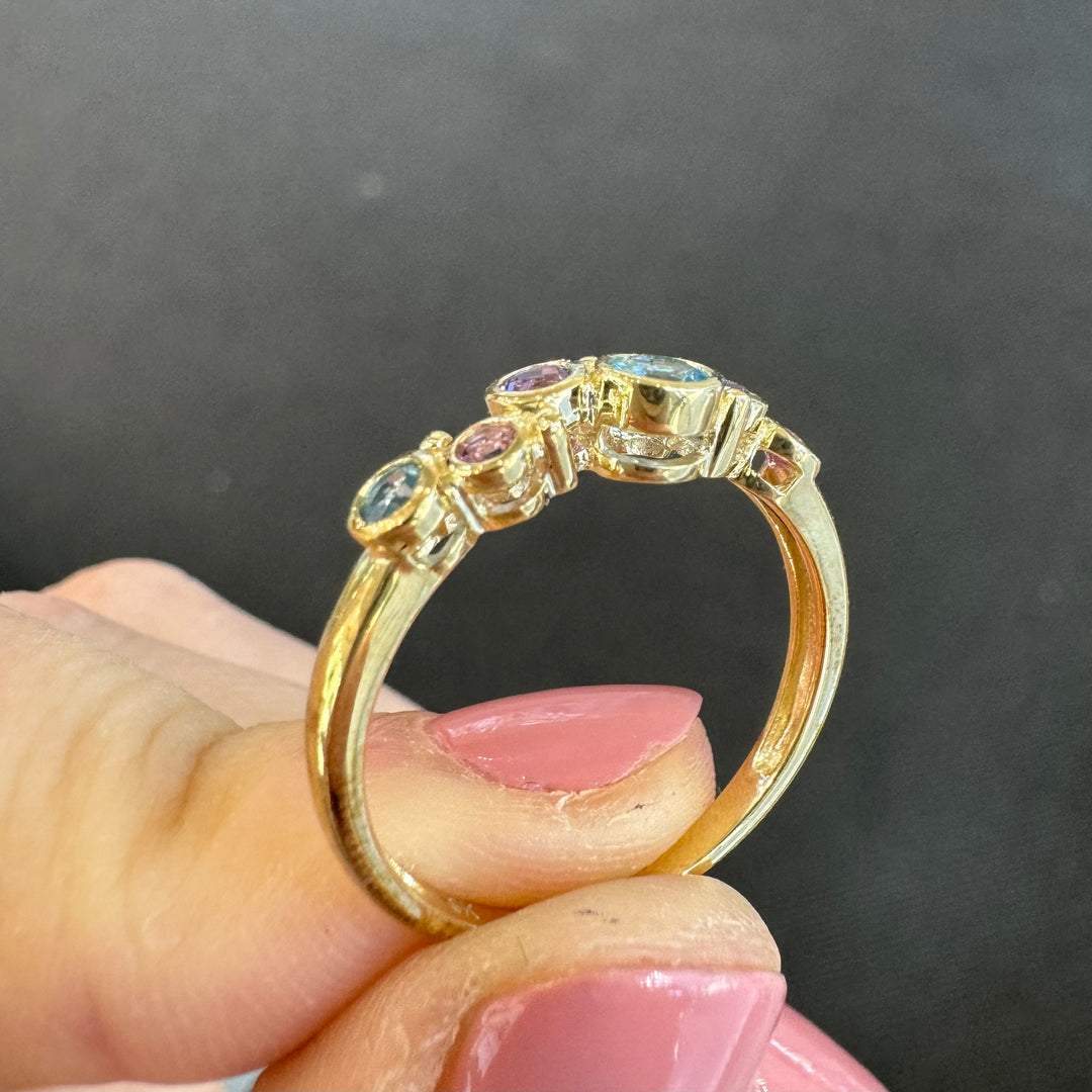 9ct Yellow Gold Colourful Bezel Ring