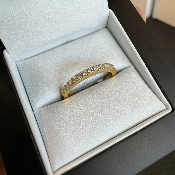 18ct Yellow Gold Diamond Eternity Ring