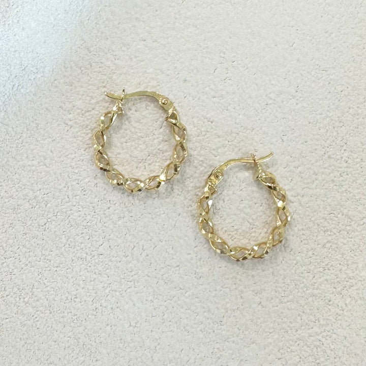 9ct Yellow Gold Twisted Diamond-Cut Hoop Earrings