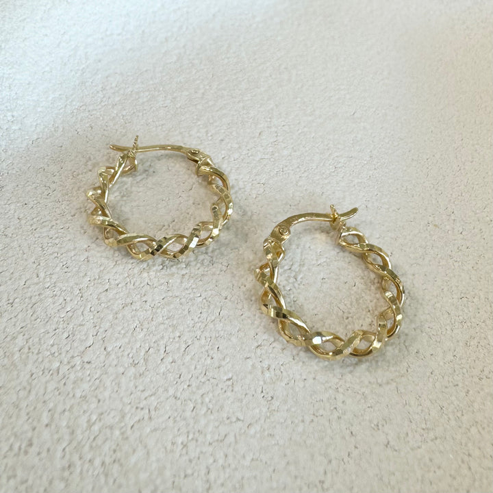 9ct Yellow Gold Twisted Diamond-Cut Hoop Earrings