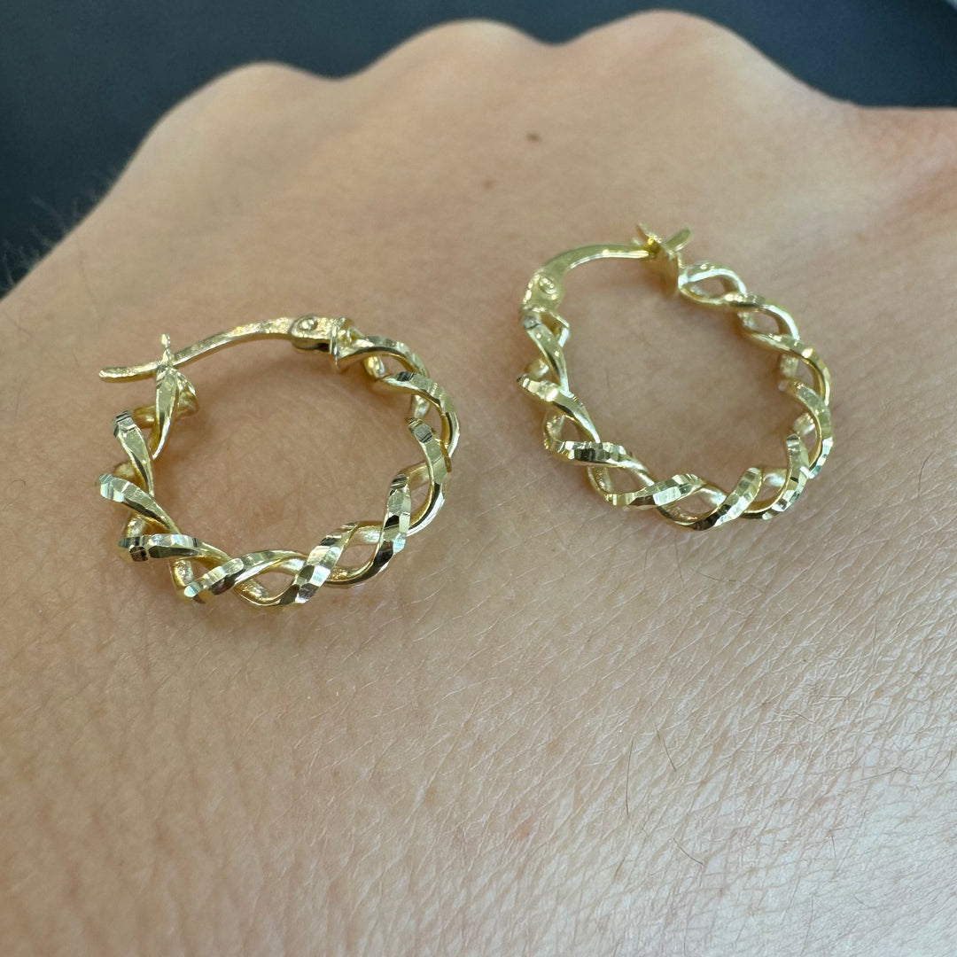9ct Yellow Gold Twisted Diamond-Cut Hoop Earrings