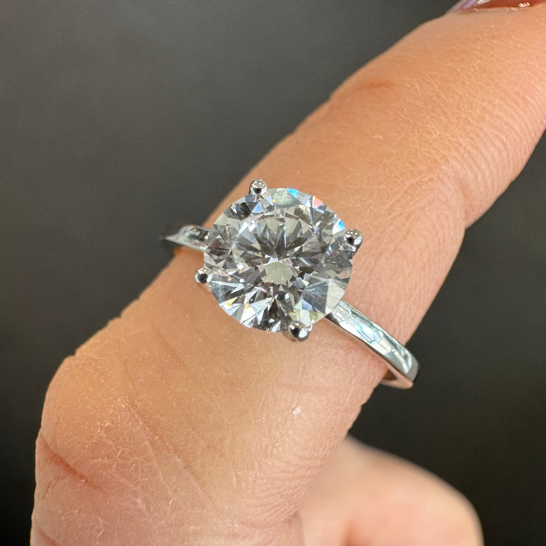 18ct White Gold Solitaire Diamond Ring