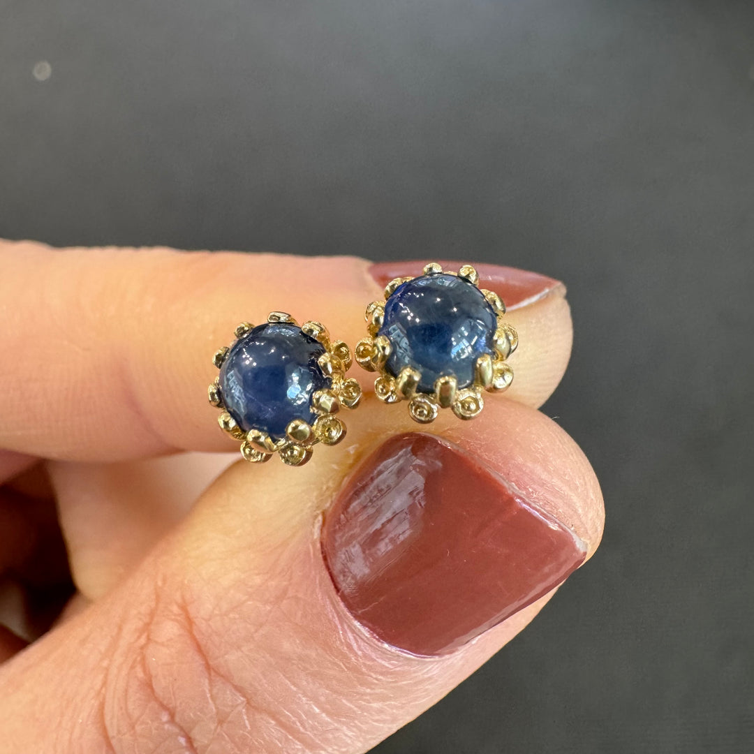 10K Yellow Gold Cabochon Sapphire Stud Earrings