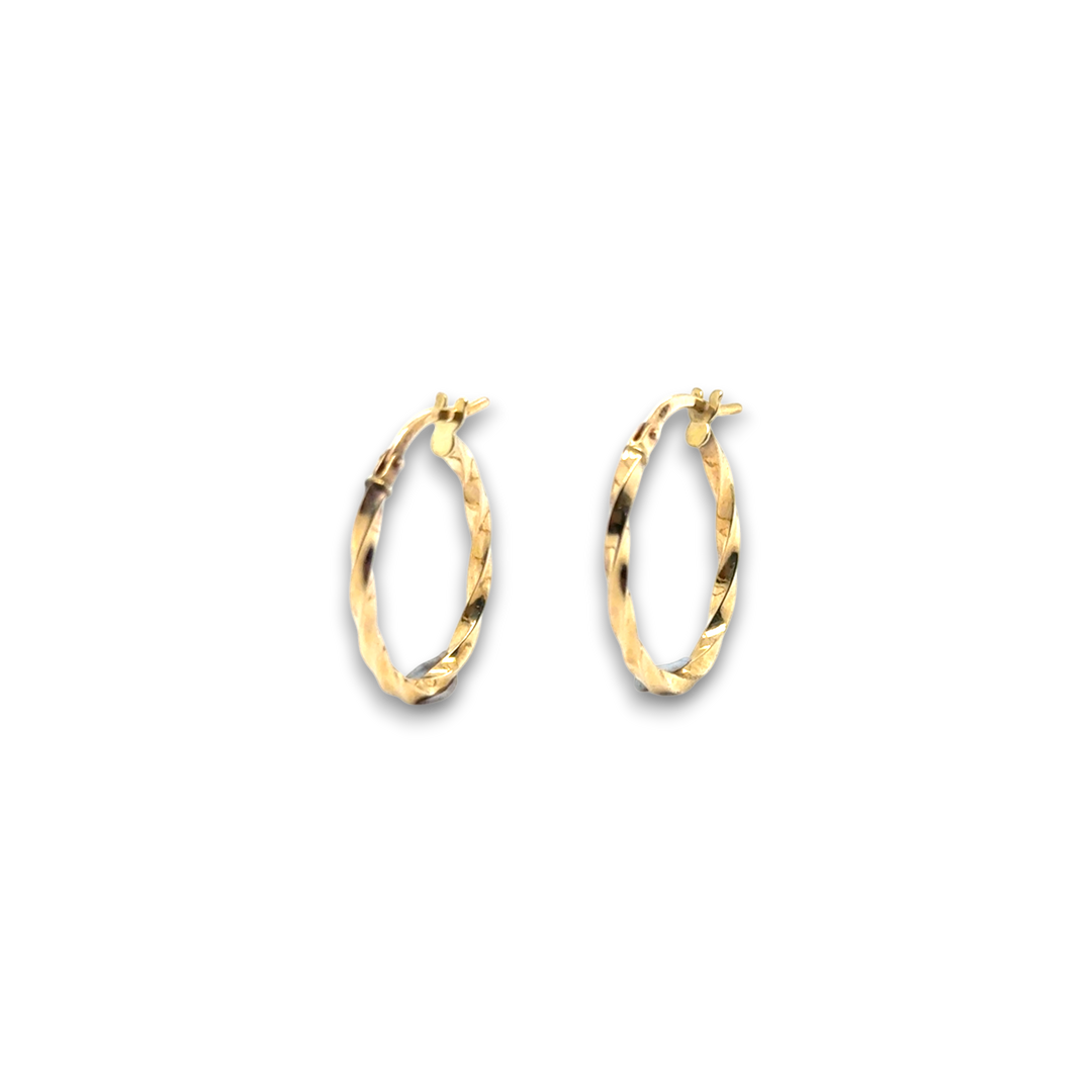 9ct Yellow Gold Twisted Oval Hoop Earrings