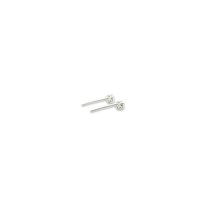 18ct White Gold Claw Set Diamond Stud Earrings