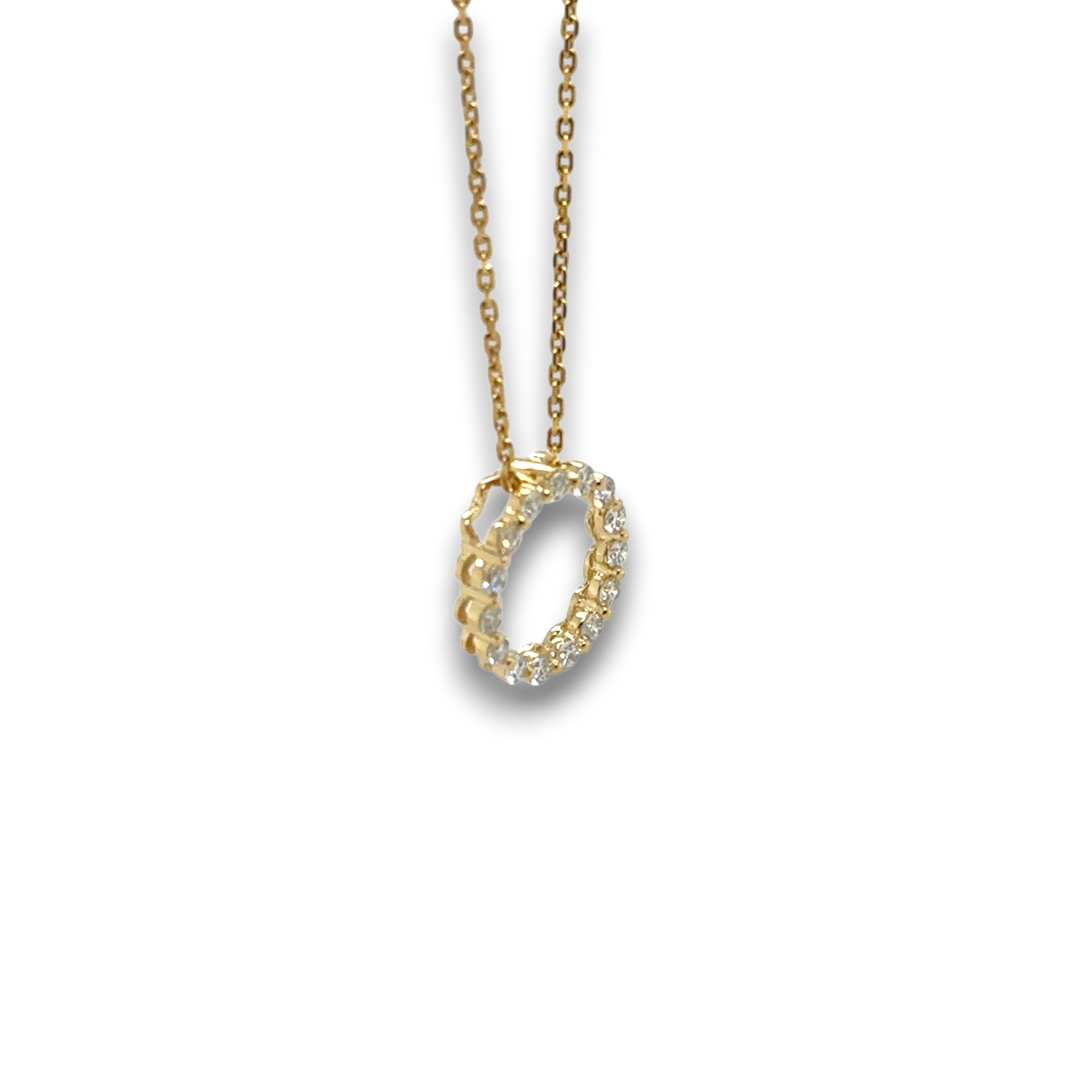 18k Yellow Gold Diamond Circle Pendant Necklace