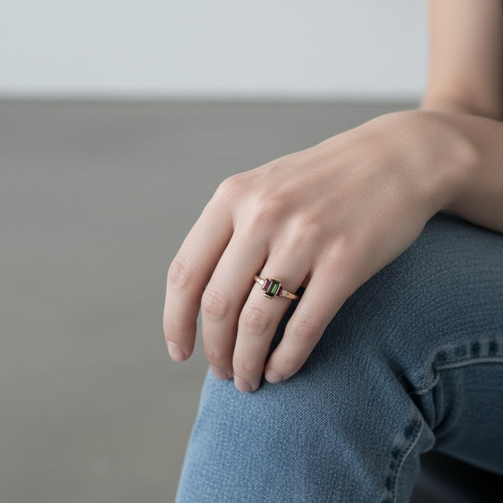 18ct Yellow Gold Green Tourmaline Ruby &amp; Diamond Ring