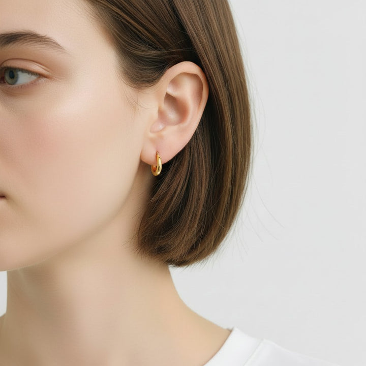 9ct Yellow Gold Graduated Hoop Earrings