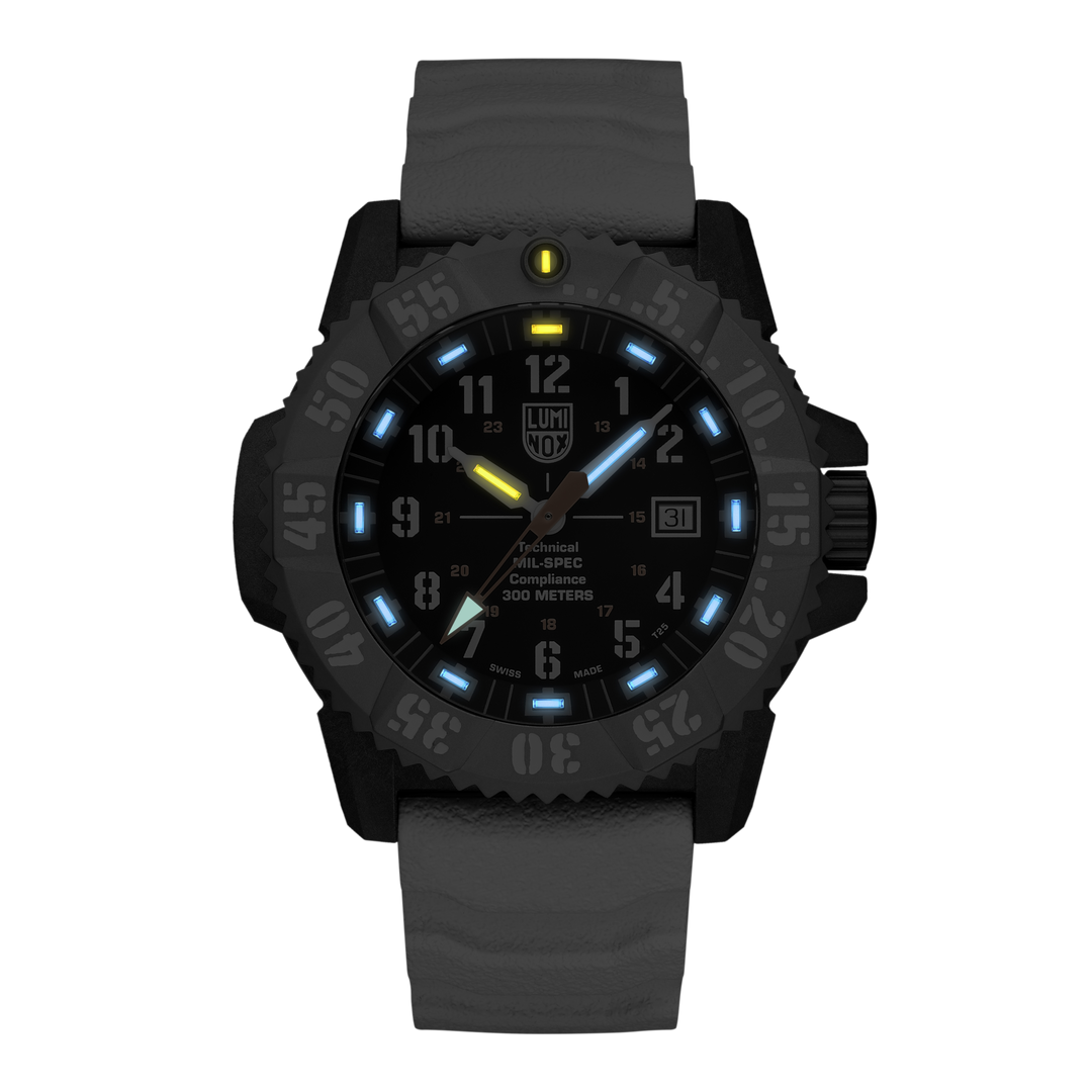 Luminox Master Carbon MIL-SPEC 46mm Watch Set - XL.3359.SET