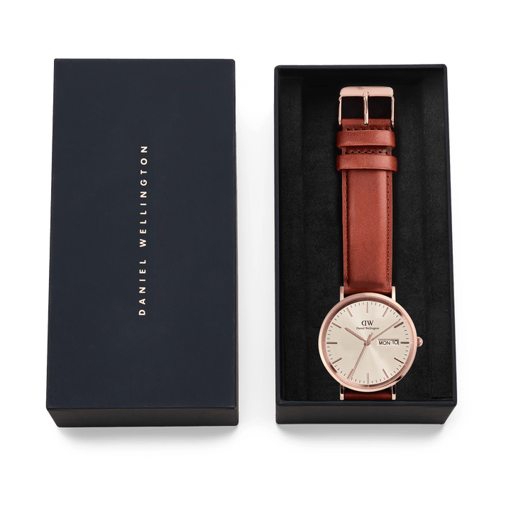 Daniel Wellington Classic Day Display St Mawes Rose Gold Champagne Watch