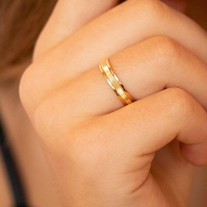 9K Yellow Gold 3mm Court Ring