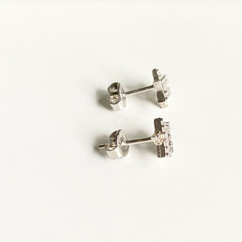 Sterling Silver CZ Star Of David Stud Earrings LJ9860