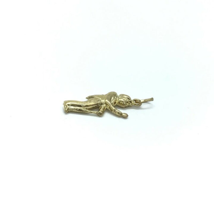 375 9ct Yellow Gold Lawn Bowling Old Man With Walking Stick - Lyncris Jewellers